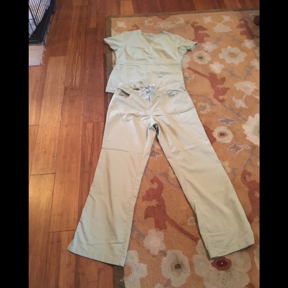 Greys anatomy scrub set